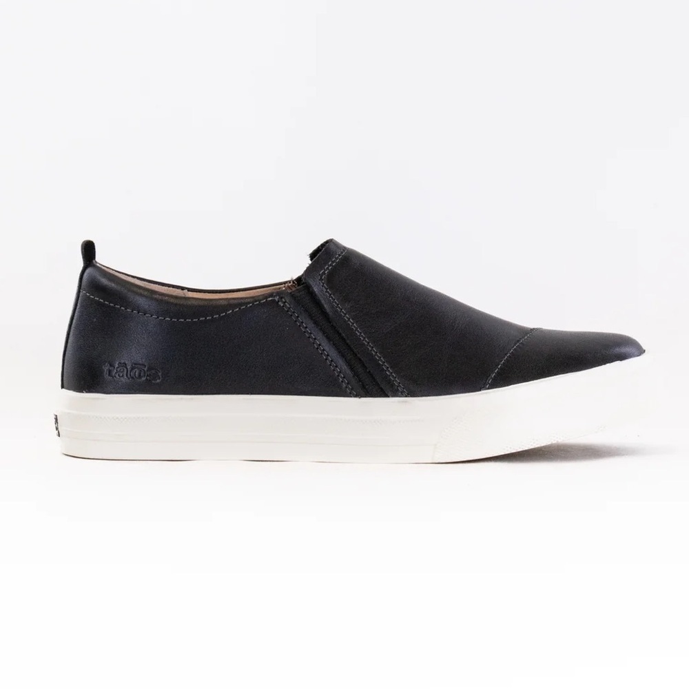 Taos Footwear Black Leather Slip-On Moccasins with White Sole